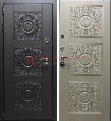 Темная стальная дверь с МДФ ДМ-161 для коттеджа в Оренбурге