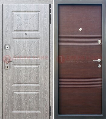 Серая филенчатая входная дверь МДФДМ-252 в Оренбурге
