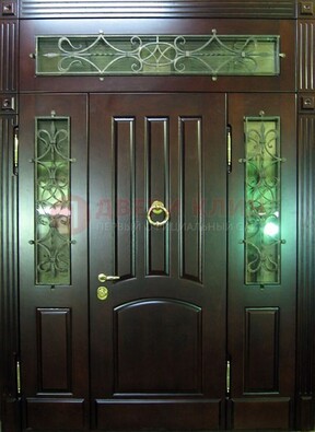 Стальная парадная дверь со стеклом и ковкой ДПР-18 для деревянного дома в Оренбурге