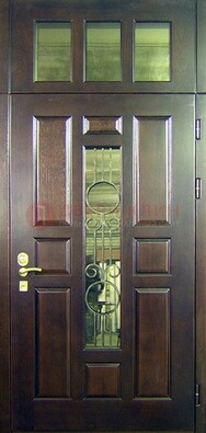 Парадная дверь со стеклянными вставками и ковкой ДПР-1 в офисное здание в Оренбурге