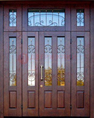 Парадная дверь с прямоугольными стеклянными вставками ДПР-5 для частного дома в Оренбурге
