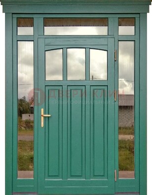 Зеленая металлическая дверь МДФ со стеклом ДС-43 в Оренбурге