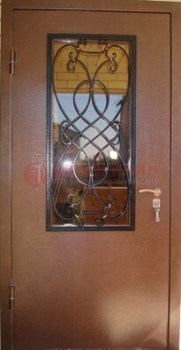 Металлическая дверь со стеклом и ковкой ДСК-51 на дачу в Солнечногорске