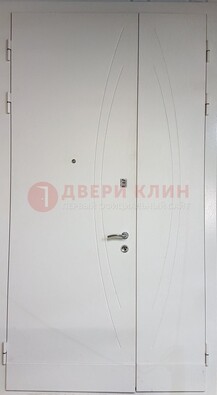 Белая тамбурная дверь ДТМ-31 в Оренбурге