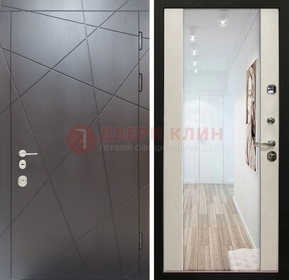 Железная коричневая дверь со светлой МДФ внутри и зеркалом ДЗ-125 в Оренбурге
