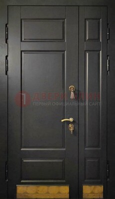 Черная полуторная железная дверь для частного дома ПЛ-2 в Оренбурге